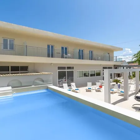Melina Oasis Boutique Hotell Kassiopi